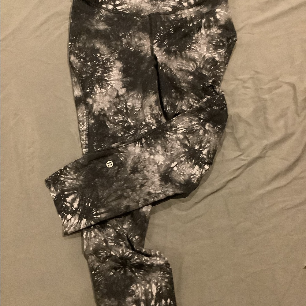 Lululemon base pace leggings.
